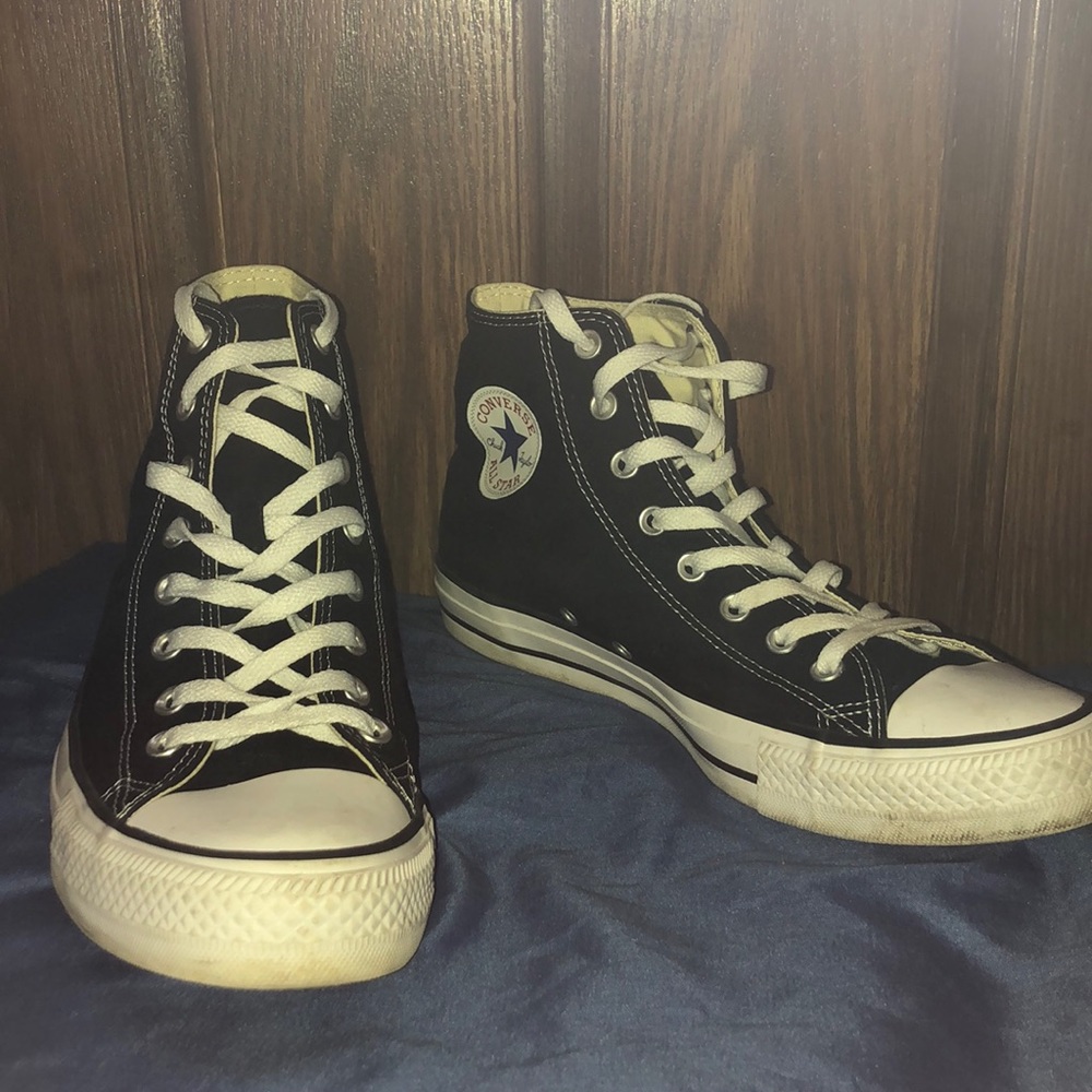 Black Converse